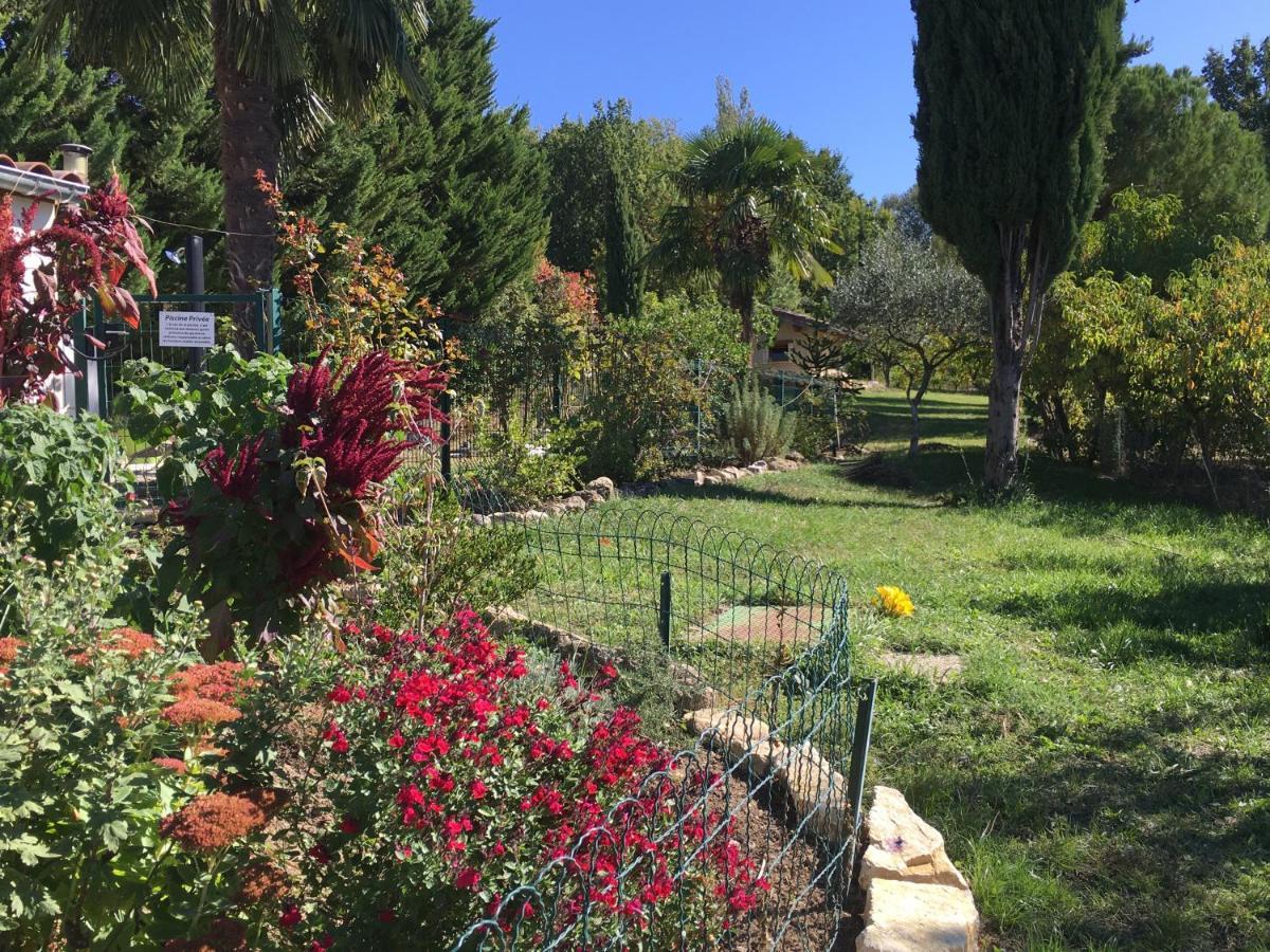 La Source, Vegetarian Guest House Chabeuil Buitenkant foto