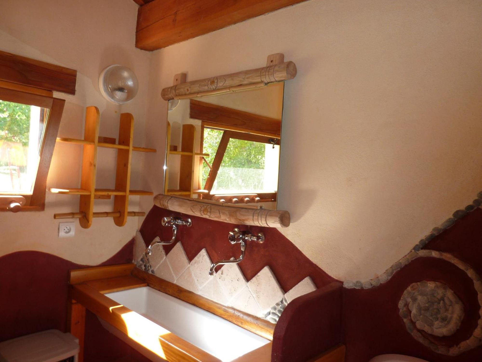 La Source, Vegetarian Guest House Chabeuil Buitenkant foto