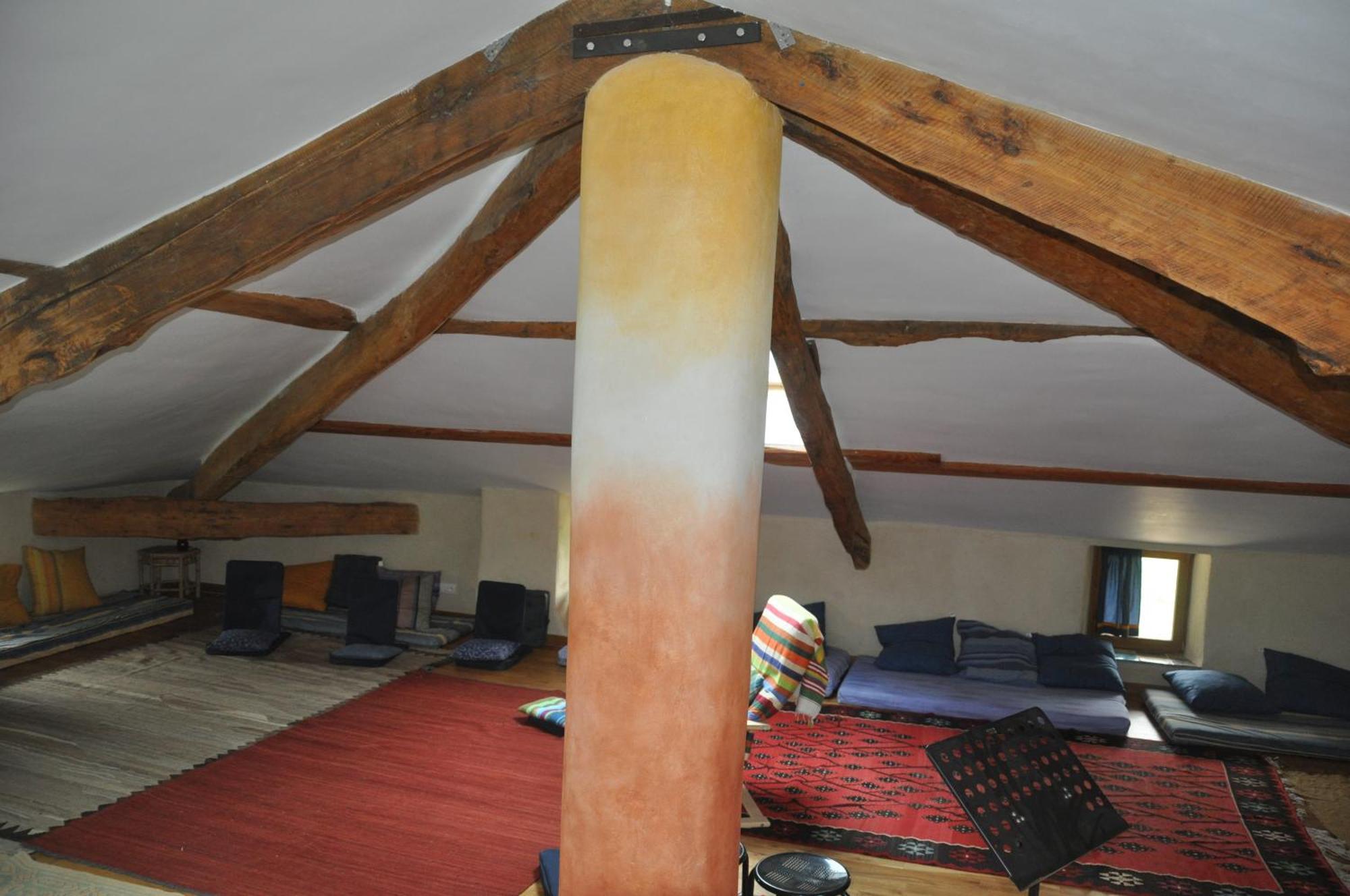 La Source, Vegetarian Guest House Chabeuil Buitenkant foto